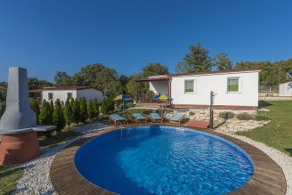 Holiday House With Private Pool No.3 In Holiday Pa