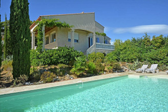 Vakantiehuis in Montouliers met zwembad, in Languedoc-Roussillon.